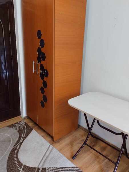 Salaj, Aleea Bacau, Parc Humulesti, 15-20 minute de Piata Unirii, ocazie!